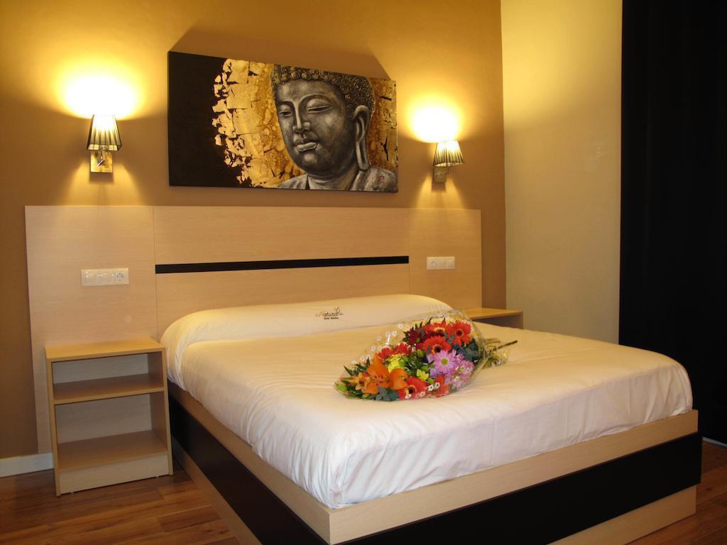 Hostal Live Natura Barcelona (Adults Only) Экстерьер фото